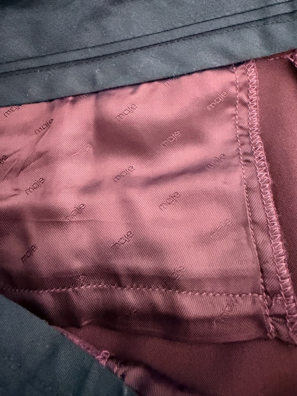 Autumn Dress Pants Maje Tailored High-Waist Interview Outfit - Picture 14 of 14